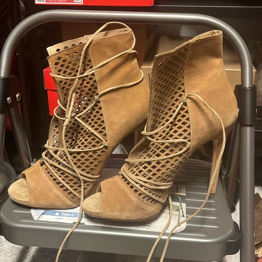 Steve Madden Maddye nude suede open toe bootie.
